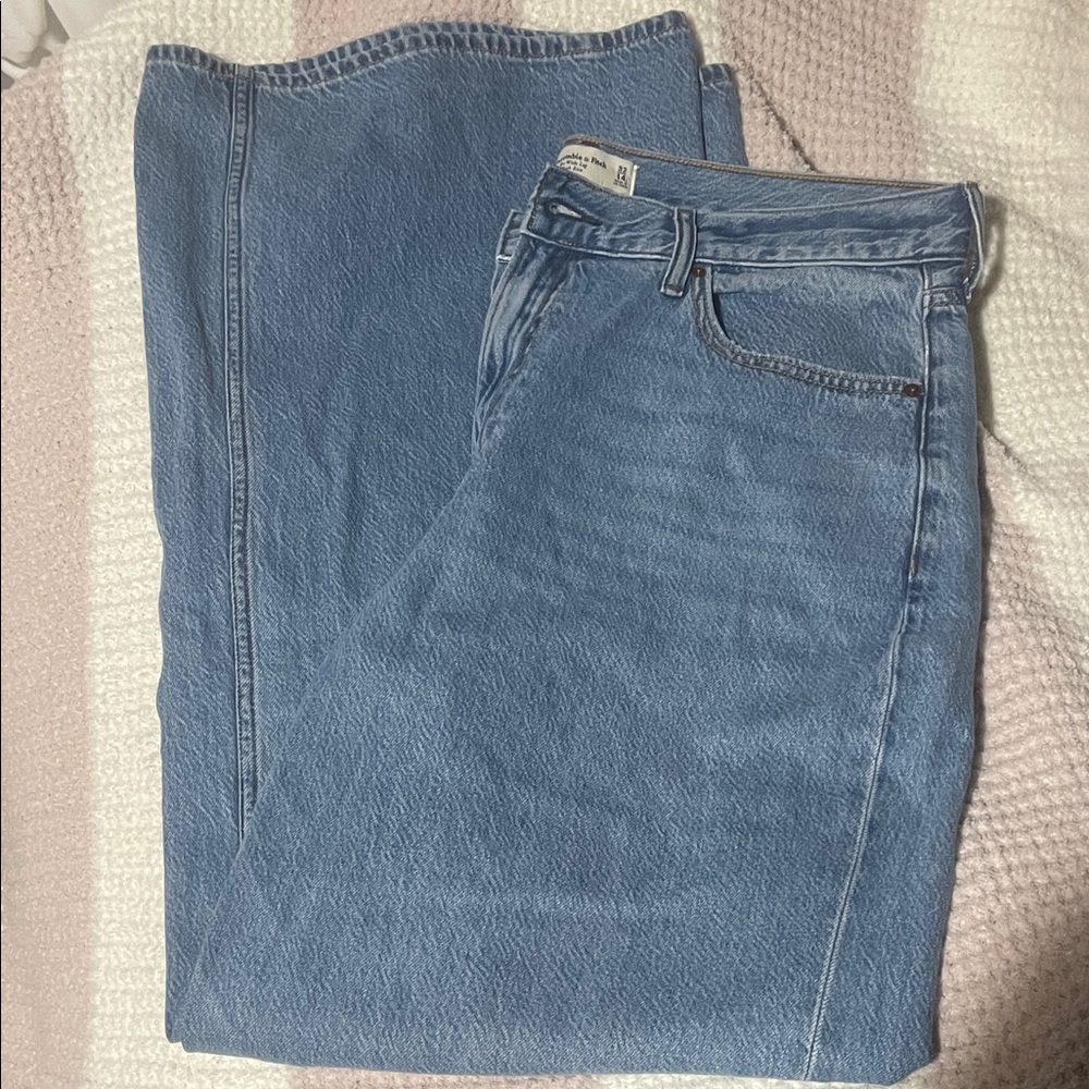 Abercrombie Wide Leg Jeans